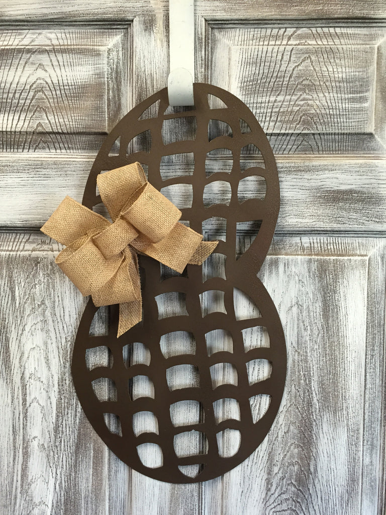 Peanut doorhanger 24"x13"